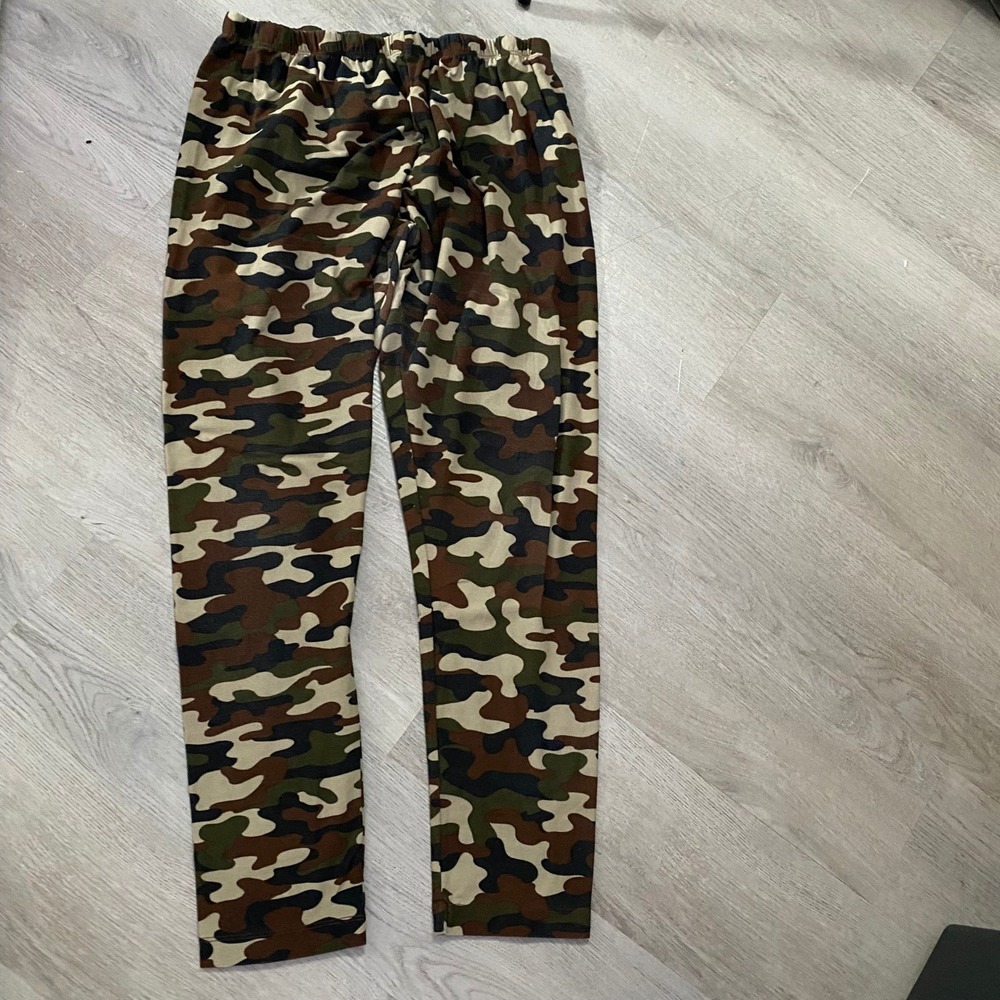 No Boundaries Leggings XL Green Camo Print Elastic Waist